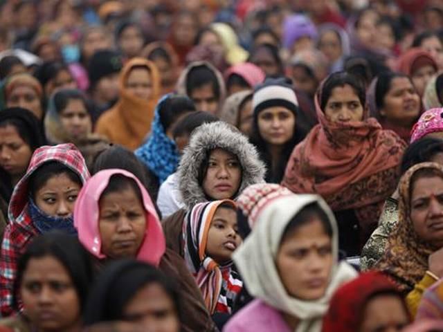 शहरों के मुकाबले गांवों में अधिक हैं कामकाजी महिलाएं working women in urban area