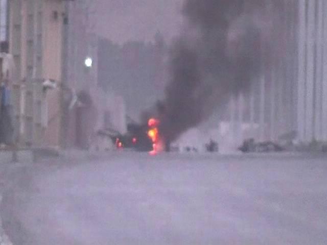 काबुल में आत्मघाती हमले में 4 की मौत kabul_airport_attack