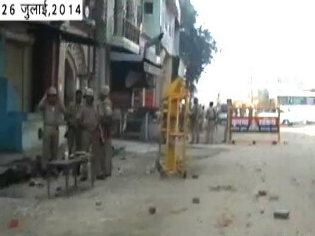 सहारनपुर: हिंसा थमी पर कर्फ्यू जारी, अब तक 38 दंगाई गिरफ्तार saharanpur_clash