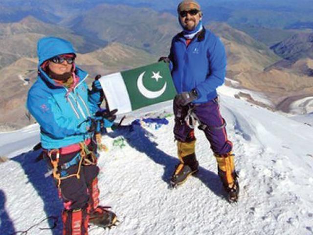 पाकिस्तान : समीना ने 7 सबसे ऊंची चोटियां फतह की Samina Baig becomes first Pakistani woman to conquer seven highest peaks