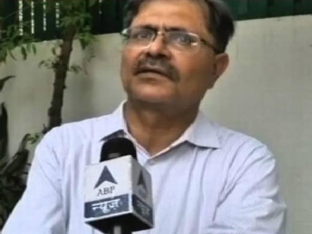आईएएस प्रदीप कासनी को धमकी देने के मामले में हरियाणा के मुख्य सचिव एस सी चौधरी ने मांगी माफी hariyana_ias_sms_
