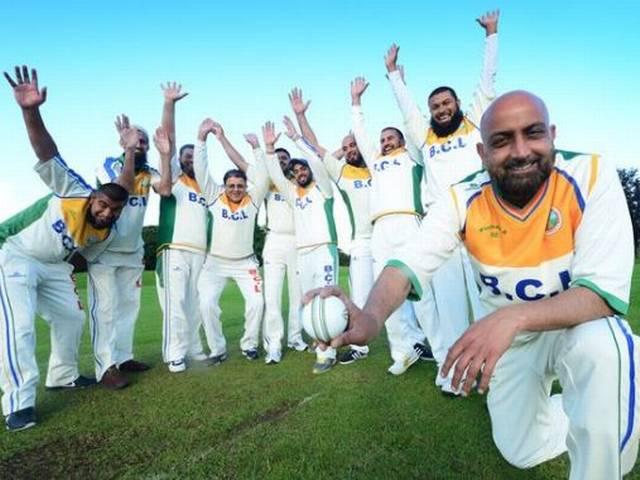 ENGLISH CRICKET CLUB: महज़ 3 रन पर पूरी टीम को ऑल-आउट कर रचा इतिहास... Barmingham Cricket league_Pak Pakhtoon_Pioneer As_