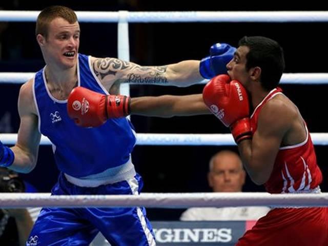 कॉमनवेल्थ गेम्स: मुक्केबाज चमके, सीमा और टेटे युगल टीम को रजत Indian boxers assure 5 medals, Sharath-Amalraj win silver