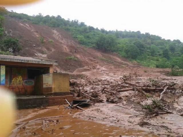 पुणे आपदा : 82 की गई जान, 130 अब भी लापता PUNE_82DIED_AND_130_MISSING_INLANDSLIDE
