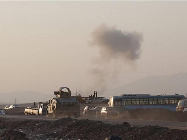 इराक में ISIS के ठिकानों पर अमेरिका का हवाई हमला शुरू, इरविल के पास लेजर बम गिराए US bombs militants as Pope sends envoy to support Iraqi Christians