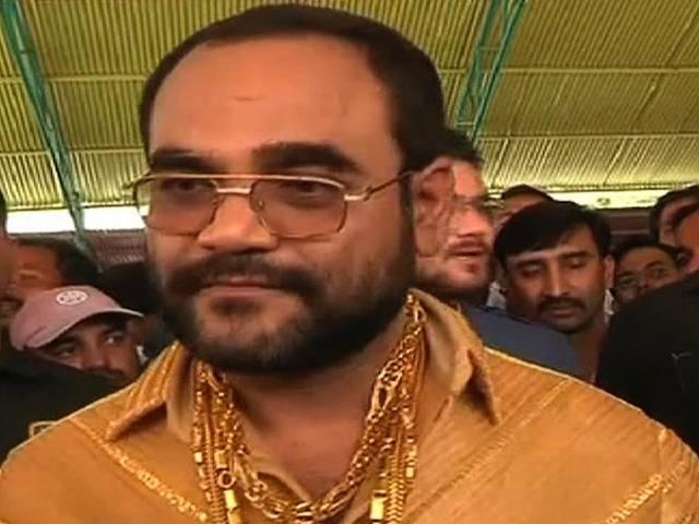 क्या आपने पहनी है 1 करोड़ की शर्ट ? Gold_Shirt_Congress_Businessmen_Mumbai_