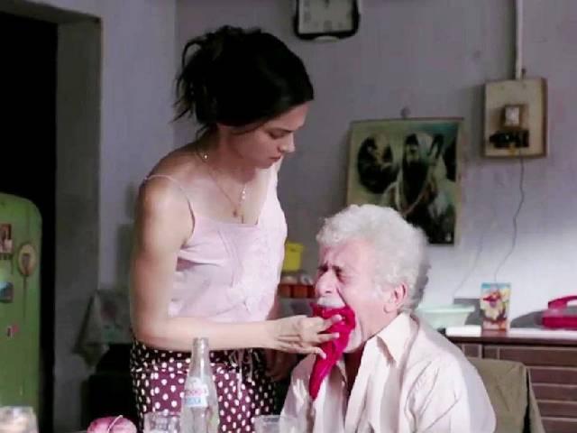 फिल्म 'फाइंडिंग फैनी' का पहला 'फैनी रे' गाना रिलीज़ finding_fanny_first_song_release