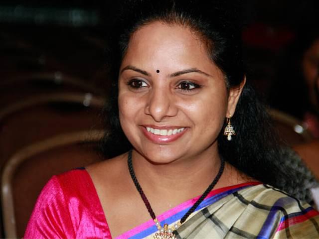 मुख्यमंत्री की बेटी पर राजद्रोह का केस दर्ज CM_DAUGHTER_CHARGRED