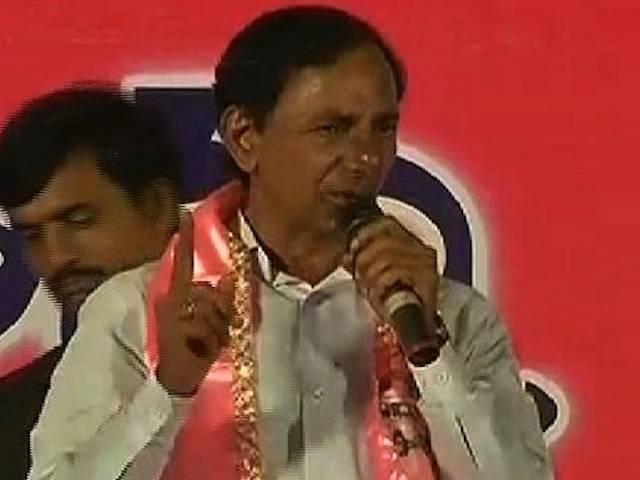 तेलंगाना के मुख्यमंत्री ने दिया किसानो को 404.58 करोड़ रुपये का तोहफा Telangana CM gives heavy subsidies to farmers