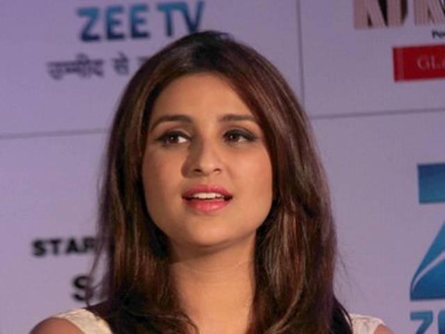 OMG! परिणीती ने दी रिपोर्टर को गालियां parineeti_abused_reporter_at_event
