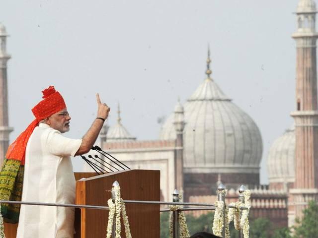 प्रधानमंत्री बोले- रेप की घटना शर्मिंदा करती हैं, बेटों को संभालने की दी नसीहत Modi redfort speech