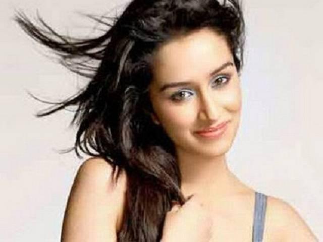 बेहतर मौके मिले तो मराठी सिनेमा जरुर करुंगी : श्रद्धा कपूर shraddha_kapoor_want_to_do_marathi_movies