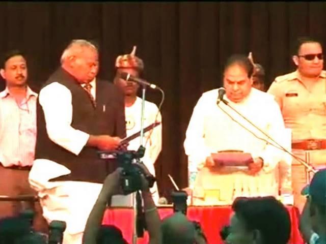 'रंगरेलियां' करते पकड़े गए अपने बेटे के बचाव में आए जीतन राम मांझी bihar cm son_jitam ram manjhi