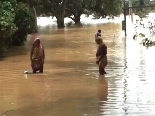 बिहार : बाढ़ का पानी गांवों में घुसा bihar_flood_rain
