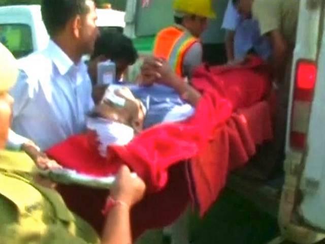 हिमाचल: नदी में गिरी बस, 23 की मौत Himachal_Bus Accident_23 Dead_