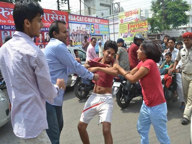 बदमाशों से भिड़ने वाली मेरठ की 'मर्दानी' को यूपी सरकार देगी एक लाख रुपये का इनाम up_up government