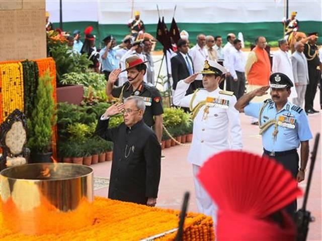 राष्ट्रपति की वियतनाम यात्रा के दौरान प्रमुख संधियों पर दस्तखत किए जाएंगे Important treaties, documents to be signed during President’s visit to Vietnam Pranab Mukherjee