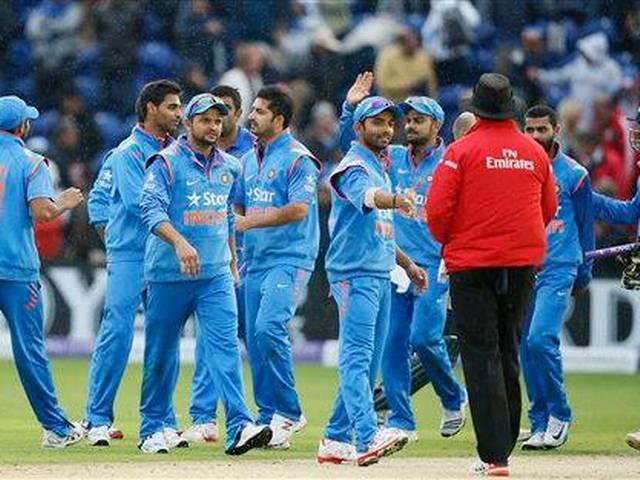 IND vs ENG: रैना के शतक और जडेजा की शानदार गेंदबाजी ने दिलाई टीम इंडिया को जीत IND vs ENG