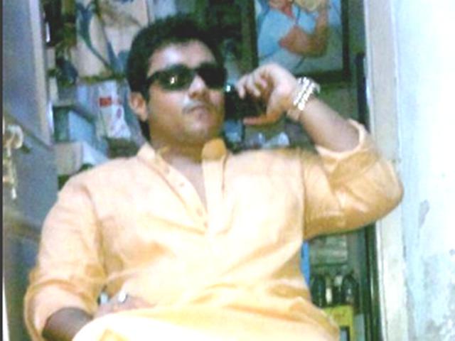 ममता के भतीजे ने ट्रैफिक सार्जेंट को थप्पड़ जड़ा ममता के भतीजे ने ट्रैफिक सार्जेंट को थप्पड़ जड़ा
