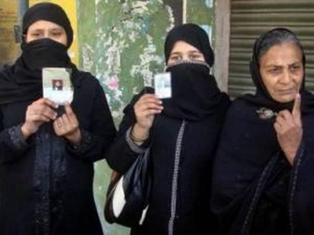 यूपी चुनाव: सातवें दौर में 62 फीसदी मतदान यूपी चुनाव: सातवें दौर में 62 फीसदी मतदान