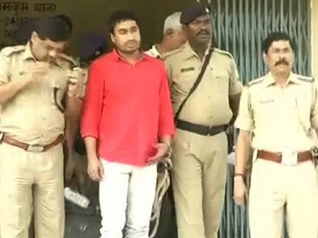 तारा शाहदेव केस: रंजीत/रकीबुल के घर से मिले 36 सिमकार्ड और 15 मोबाइल Raqibul_Tara Shahdev_