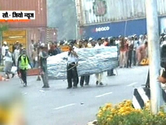 पाकिस्तान में राजनीतिक गतिरोध और हिंसा जारी, सेना करेगी बैठक pakistan_matter