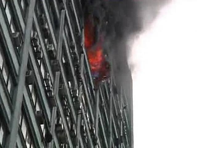 कोलकाता: कमर्शियल बिल्डिंग की भीषण आग बुझी, कोई हताहत नहीं fire in commercial building