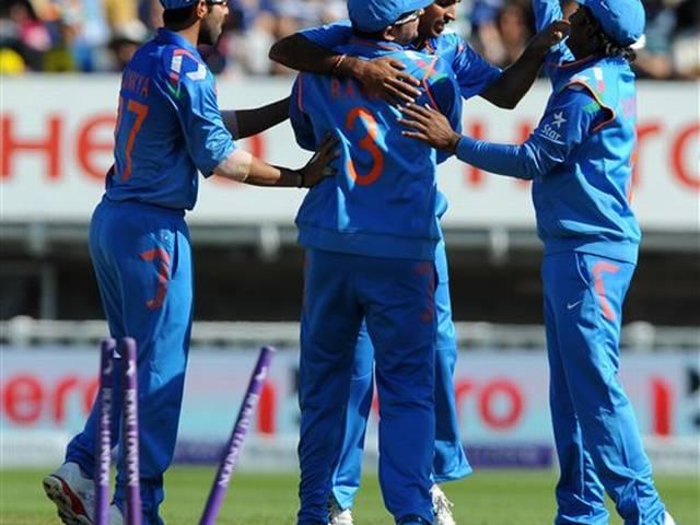 बर्मिंघम वनडे जीतकर भारत ने इंग्लैंड में 24 साल बाद जीती सीरीज India won the toss and elected to field