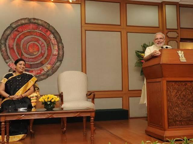 अध्यापन ‘जीवन धर्म’ है, पेशा नहीं: मोदी modin_teaching