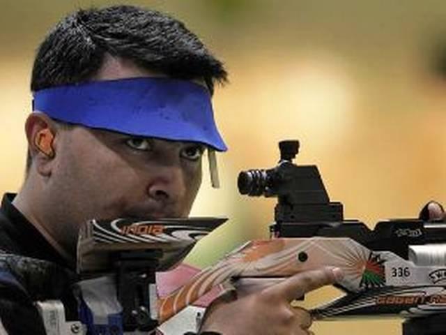भारतीय शूटर्स के साथ लंदन में बदतमीजी भारतीय शूटर्स के साथ लंदन में बदतमीजी