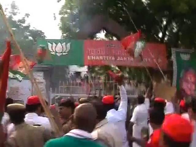 यूपी उपचुनाव में जोर-आजमाइश का आधार बनी ‘मोदी लहर’ up_by-election_modi_lahar