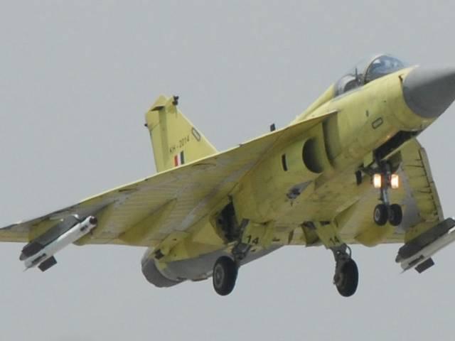 पाकिस्तान में हवाई हमले, 65 आतंकवादी ढेर Pakistan_terrorism_air attack