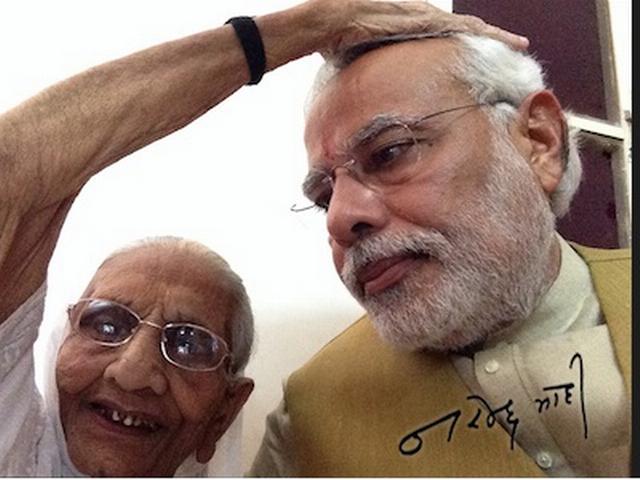 जन्मदिन पर मां से मुलाकात पर मिठाइयों से होगा पीएम मोदी का स्वागत modi birthday