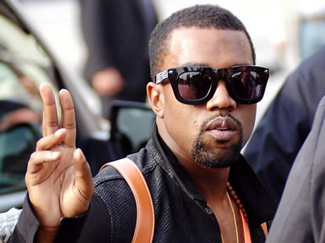 वेस्ट के कार्यक्रम में प्रशंसकों को बैठने की अनुमति नहीं Kanye West_Rapper_Hollywood_