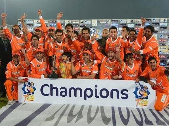 चौम्पियंस लीग : एक्सप्रेस को हराकर दूसरे स्थान पर पहुंचे लाहौर लायंस champions league_lahore lions_southern express