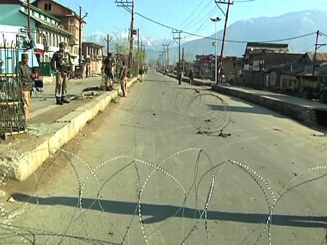 कश्मीर: मुठभेड़ में दो आतंकवादी मारे गए terrorists_killed_in_encounter