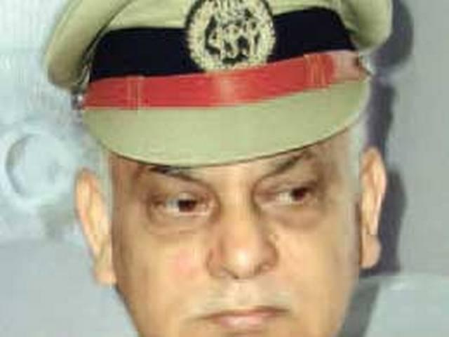 असम के पूर्व डीजीपी ने की आत्महत्या assam former DGP committed suicide