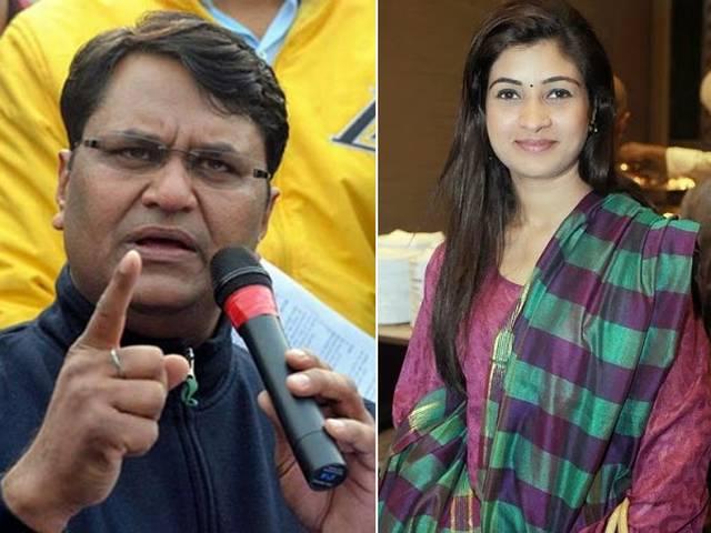 AAP नेता अलका लांबा ने बिन्नी के FB पोस्ट के खिलाफ शिकायत दर्ज कराई AAP leader AlkaLamba filed complaint against Vinod Kimar Binni
