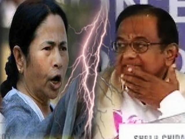 चिदंबरम के साथ बैठक में शामिल नहीं हुईं ममता बनर्जी चिदंबरम के साथ बैठक में शामिल नहीं हुईं ममता बनर्जी