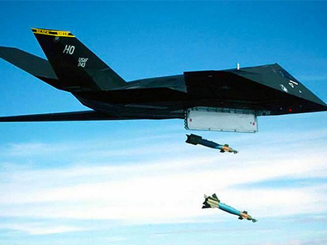 सीरिया में अमेरिकी हमले, 58 मरे American air strike kills 58 in Syria