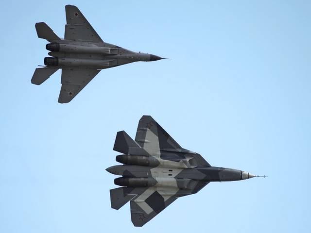 सीरिया: अमेरिकी हवाई हमलों में 17 आईएस आतंकवादी ढेर america-siria
