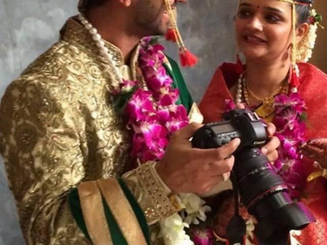 Exclusive Pics: शादी के बंधन में बंधे टीम इंडिया के खिलाड़ी अजिंक्य रहाणे, राधिका से रचाई शादी Exclucive Pics: Ajinkya rahane tied knot with Radhika
