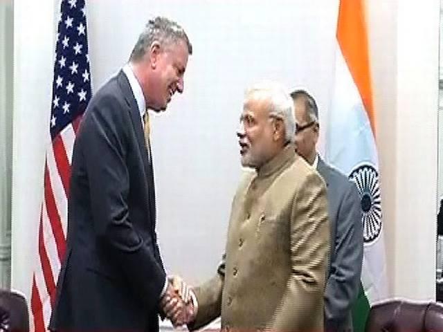 स्मार्ट सिटी के सपने को साकार करने के लिए मोदी ने मांगी है न्यू यॉर्क के मेयर से मदद modi meet new york mayor