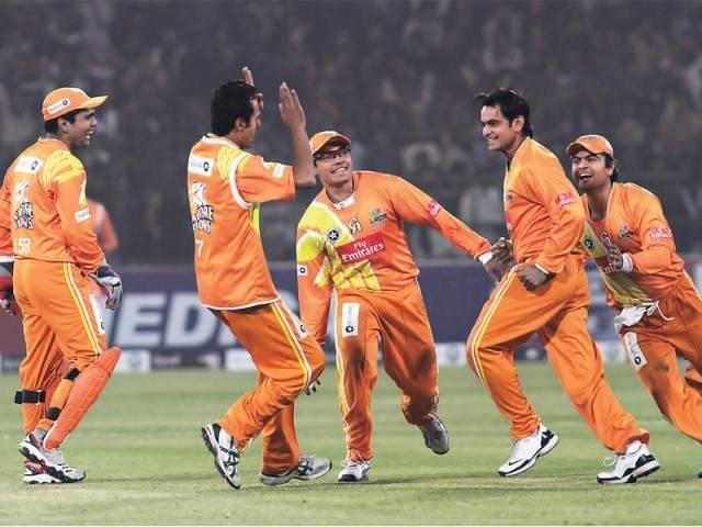 चैम्पियंस लीग : लॉयंस ने डॉल्फिंस को 16 रनों से हराया cl t-20