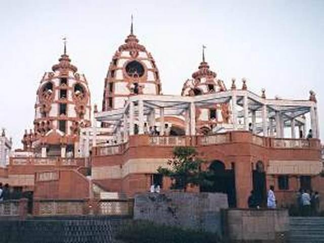 एक पुजारी पर दूसरे पुजारी से कुकर्म का आरोप एक पुजारी पर दूसरे पुजारी से कुकर्म का आरोप