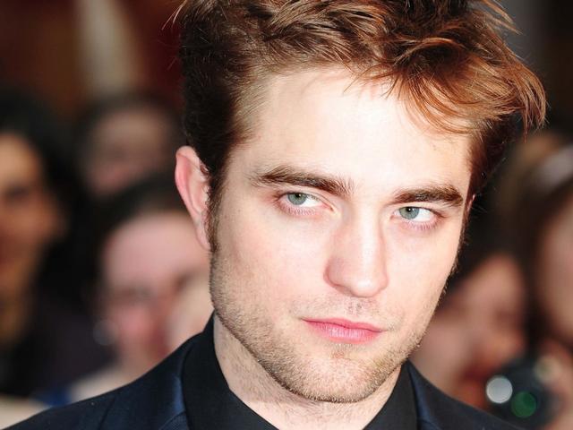 इंटिमेट सीन्स को फिल्माते वक्त मेरे पसीने छूटने लगते हैं: पैटीसन robert pattinson