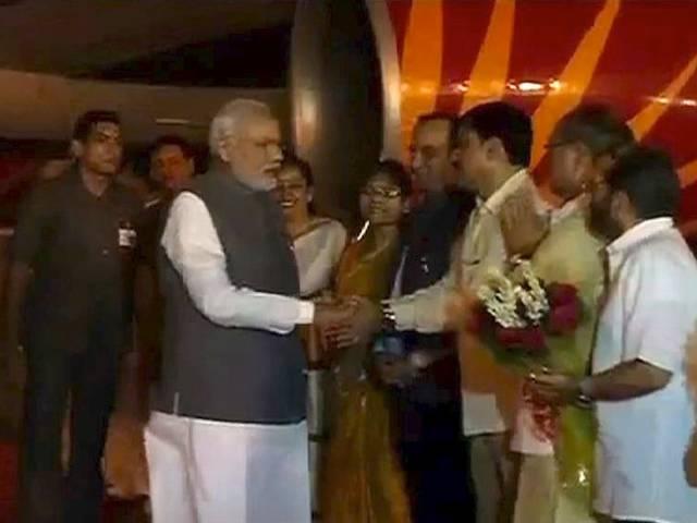 अमेरिका यात्रा से स्वदेश लौटे प्रधानमंत्री, दौरे को सफल और संतोषजनक बताया modi backs from america tour