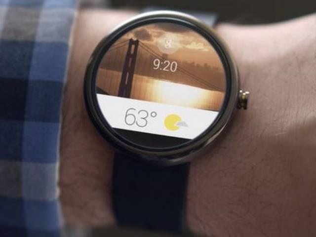 4.3 एंड्रॉयड के साथ मोटो 360 भारत में लॉन्च, कीमत 17,999 रुपये android_smartwatch moto360 launched