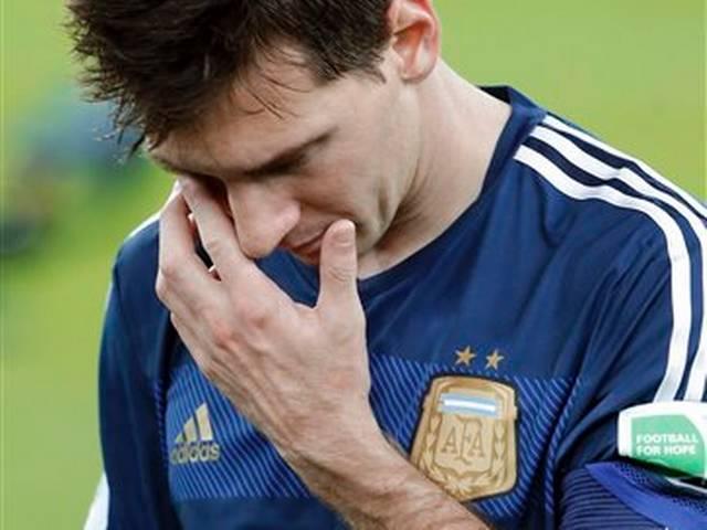 हेराफेरी के आरोप में मेसी को अदालत में पेश होने का आदेश messi-ordered-to-present-in-court