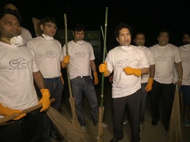 ‘स्वच्छ भारत’ को स्वस्थ व्यक्ति के साथ आगे बढ़ना चाहिए: तेंदुलकर sachin tendulkar